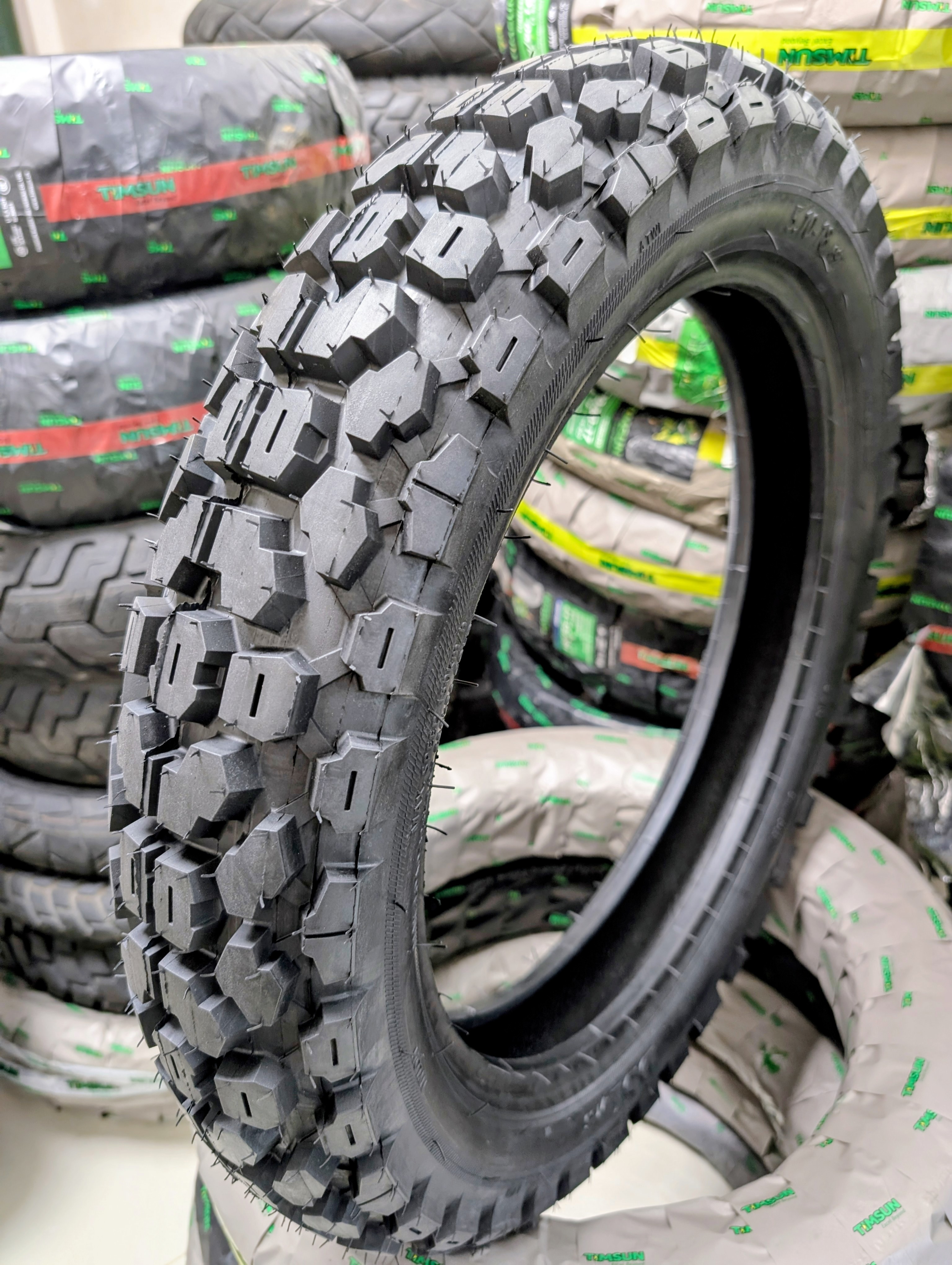 DSI 510-18 Tyre 4