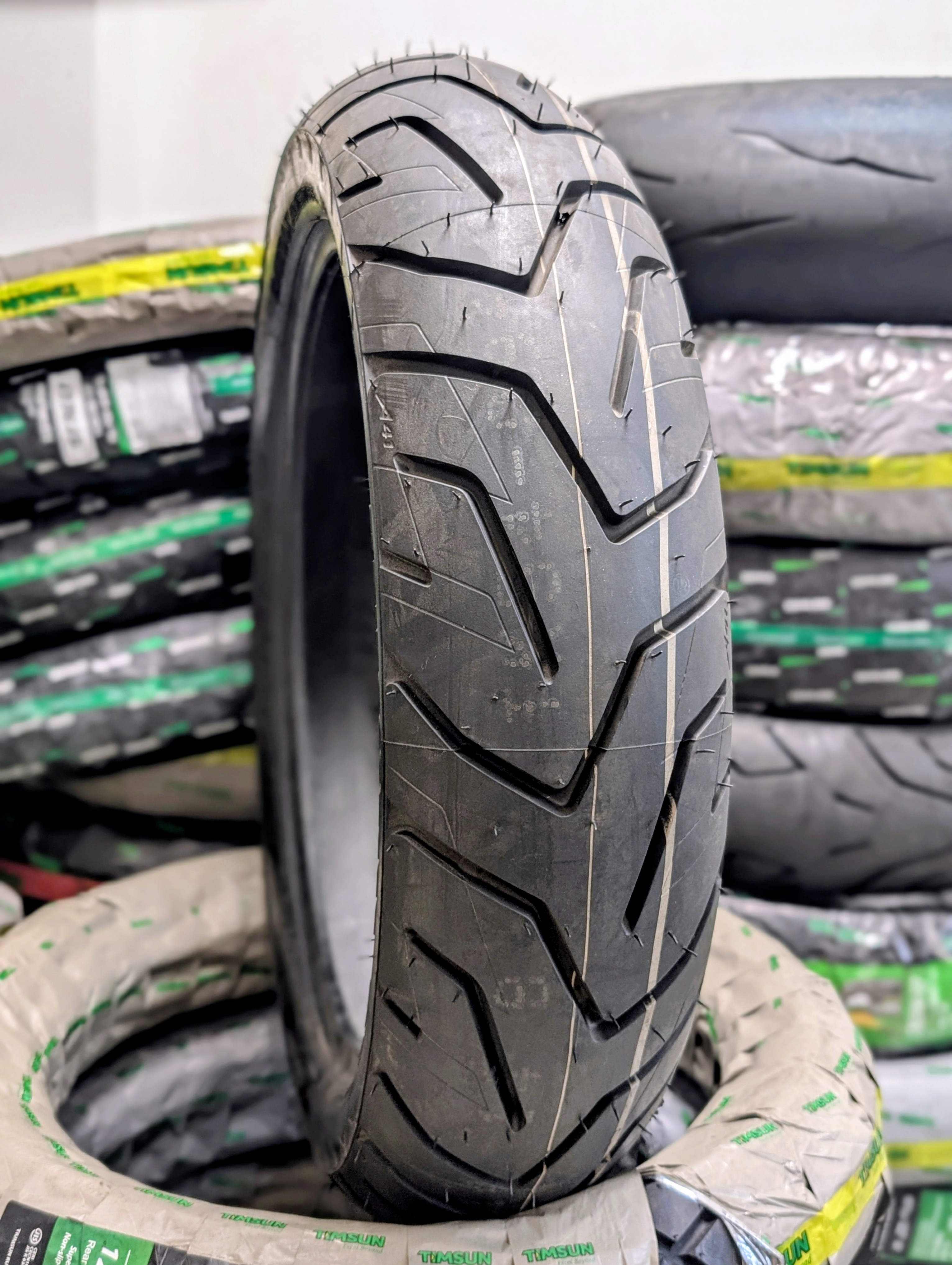 BRIDGESTONE 150/70-18 2