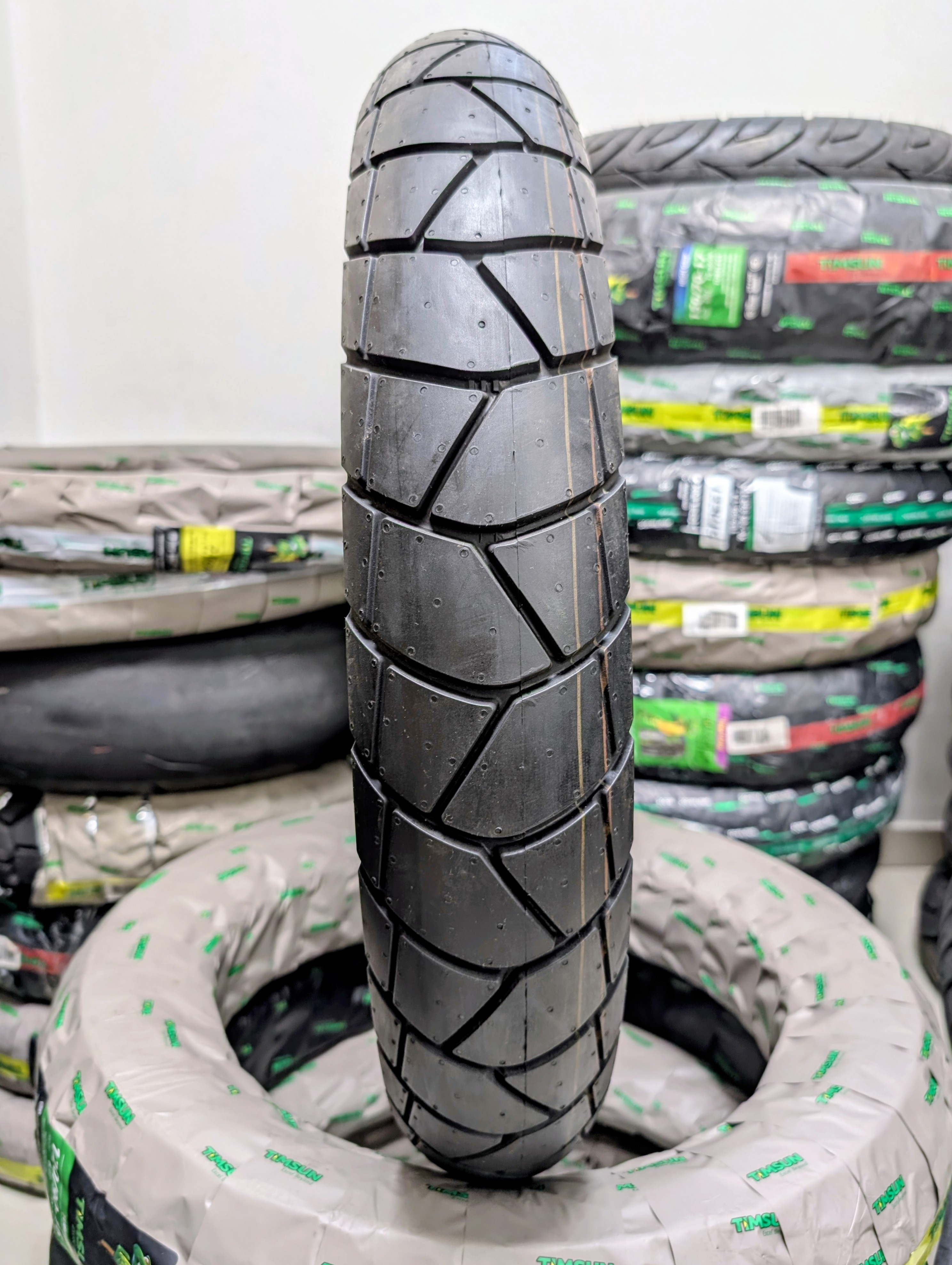 MRF 100/90-19 3