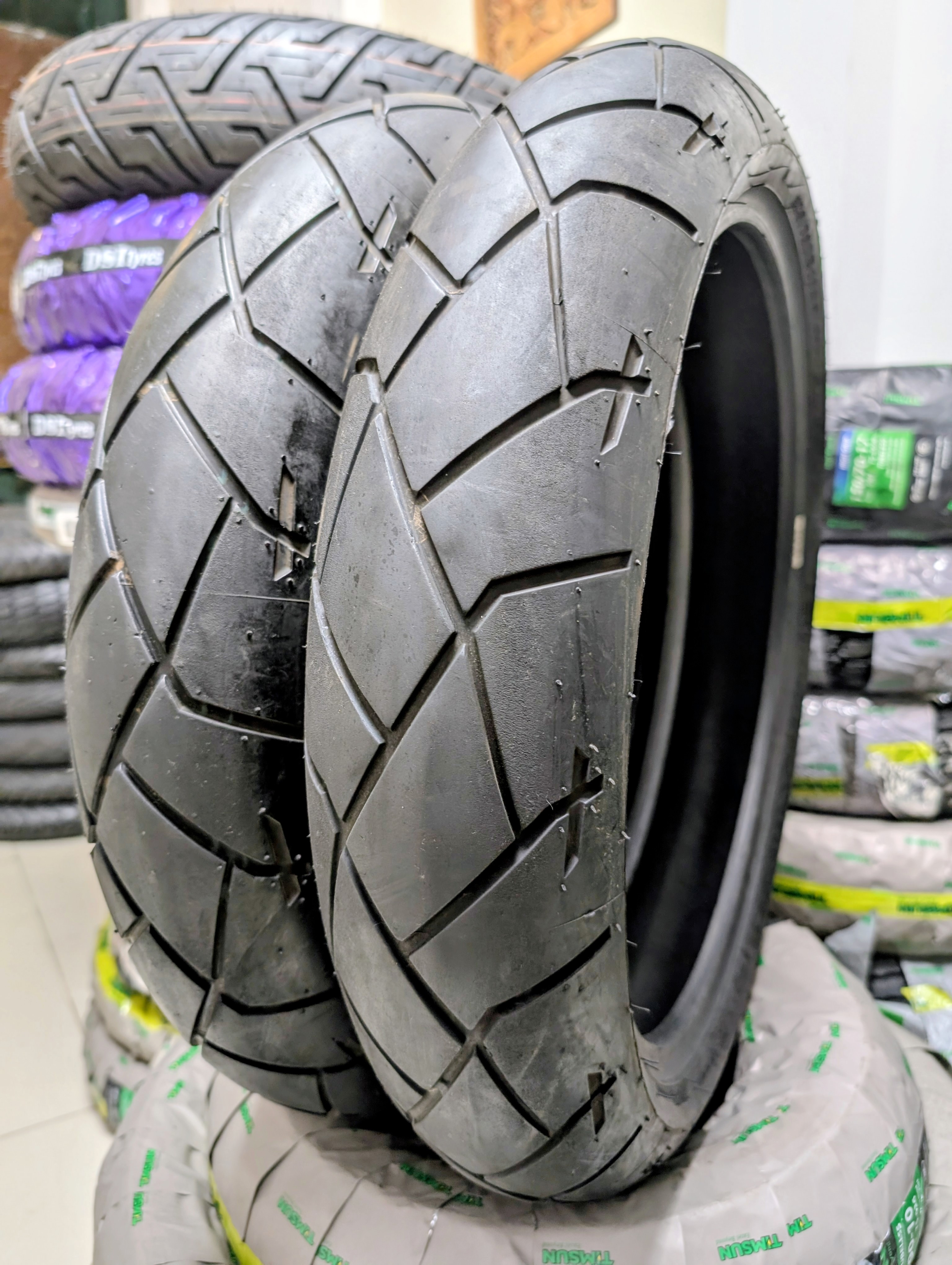 DUNLOP 120/70-17 3