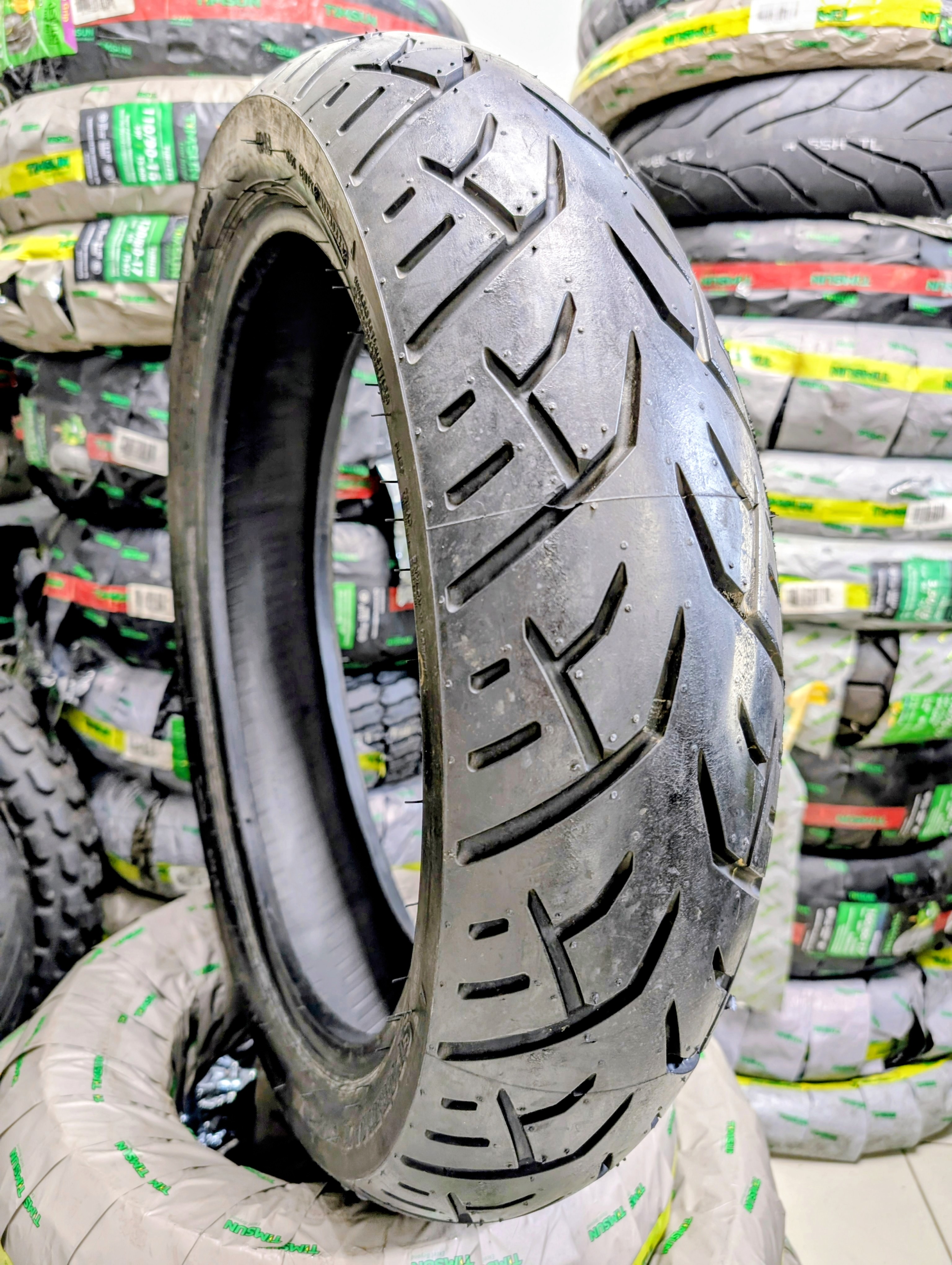 DUNLOP 140/70-18 DUNLOP Motorcycle Tyres buy online Sri Lanka