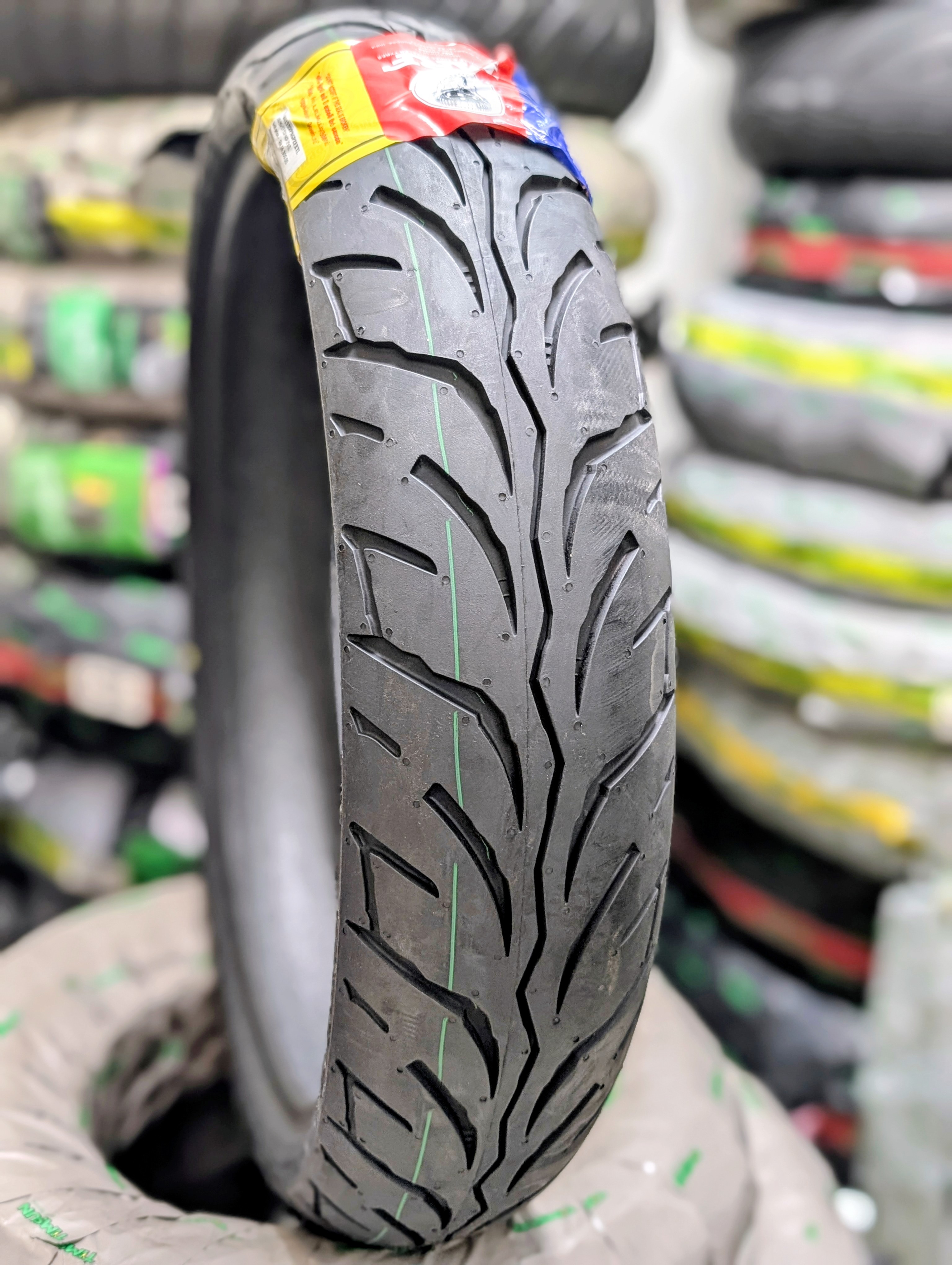 MRF 100/80-17 MRF Motorcycle Tyres buy online Sri Lanka
