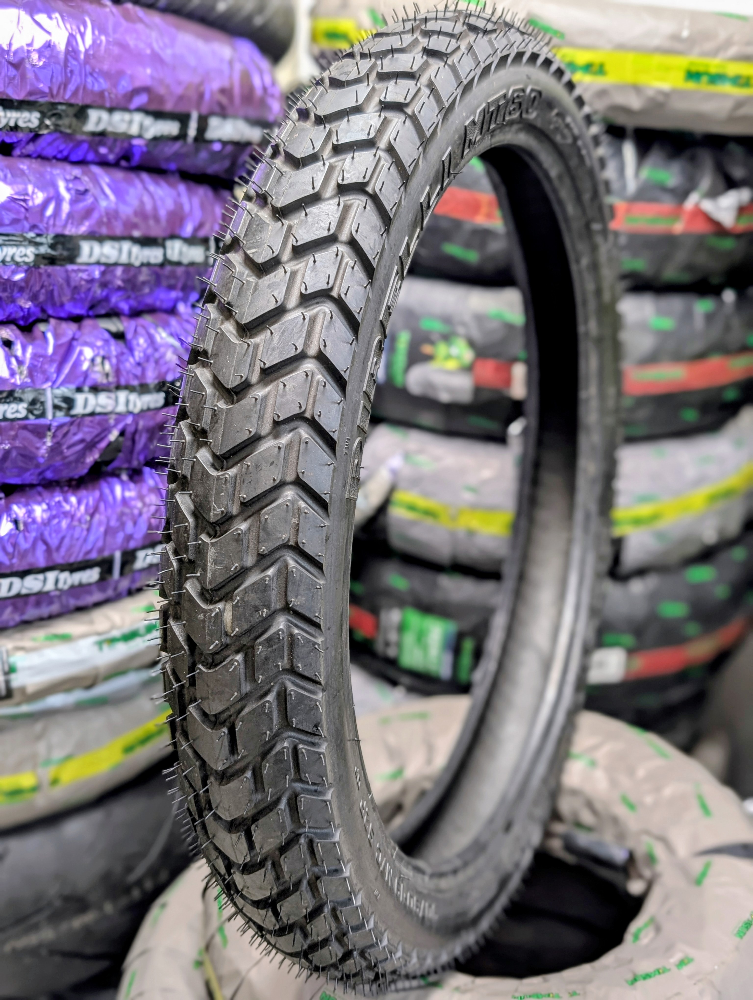 PIRELLI 90/90-19 2