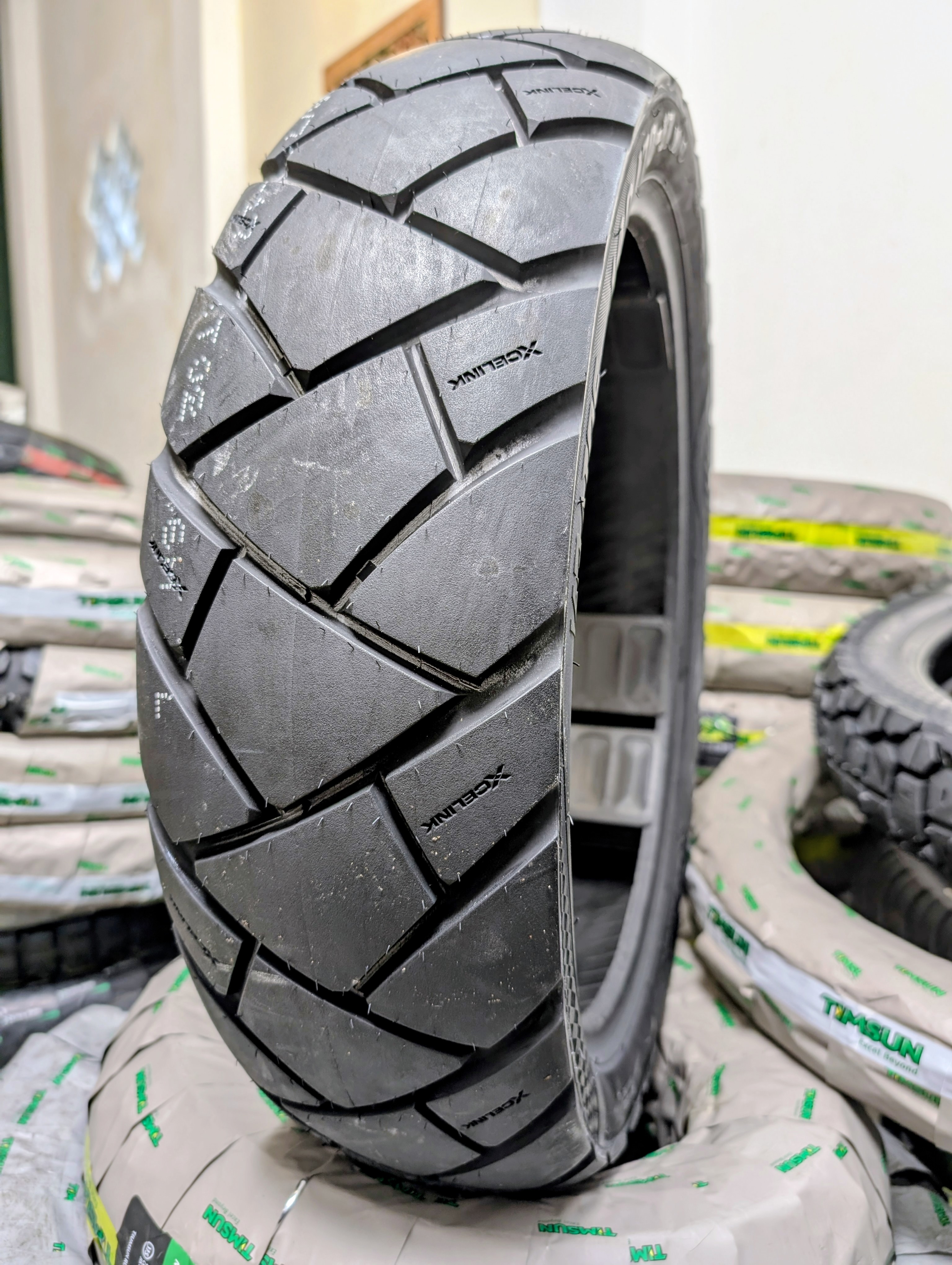XCELINK 140/70-17 R1 2