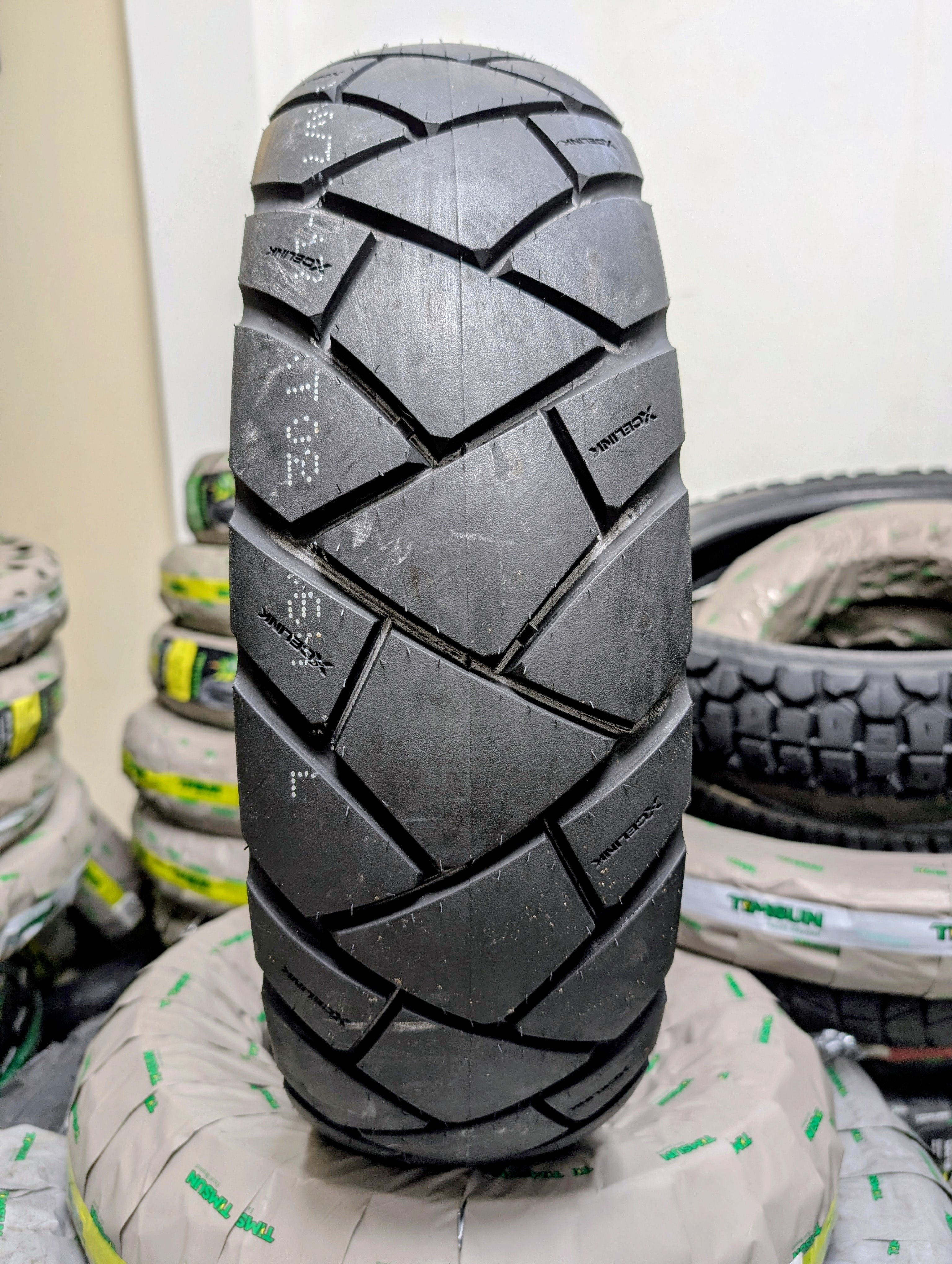 XCELINK 140/70-17 R1 3