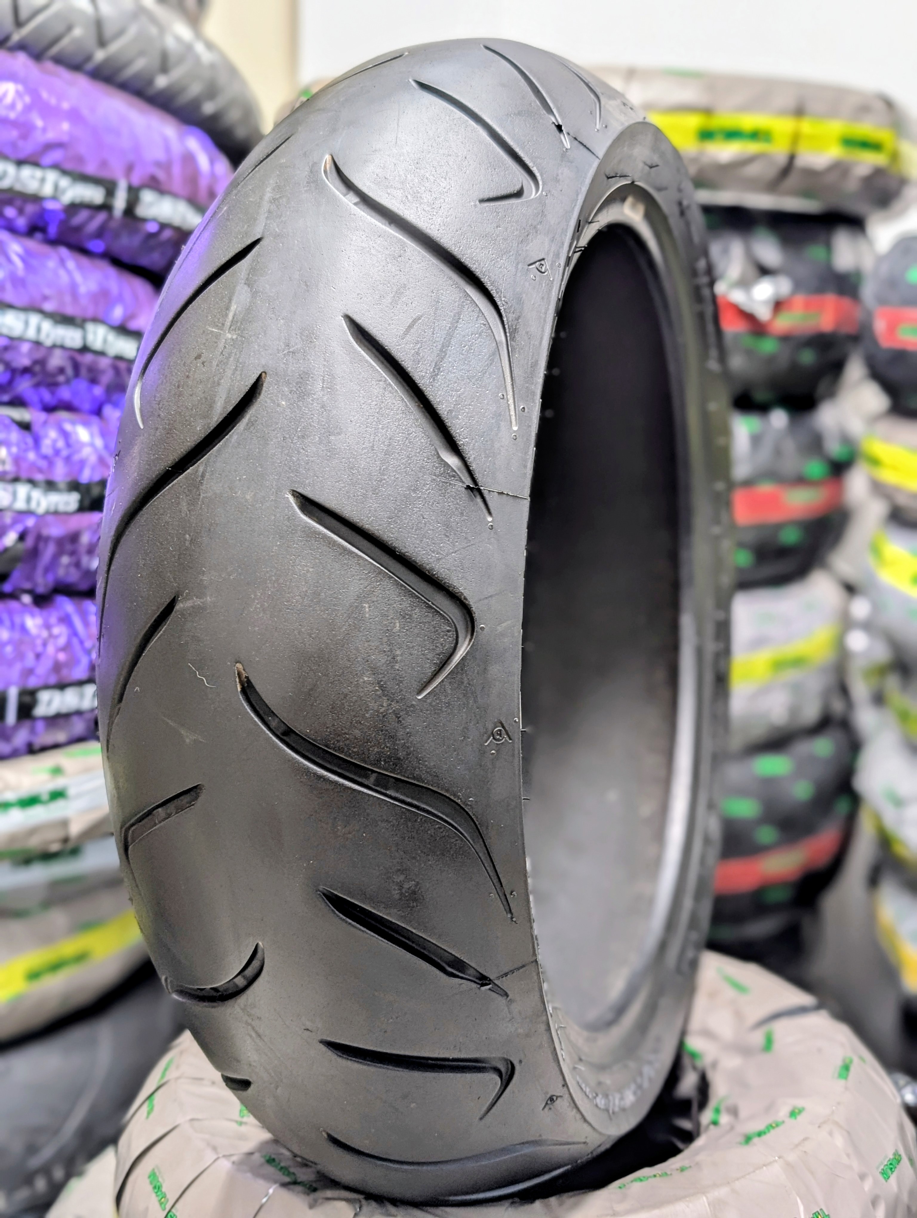 DUNLOP 180/55-17 2