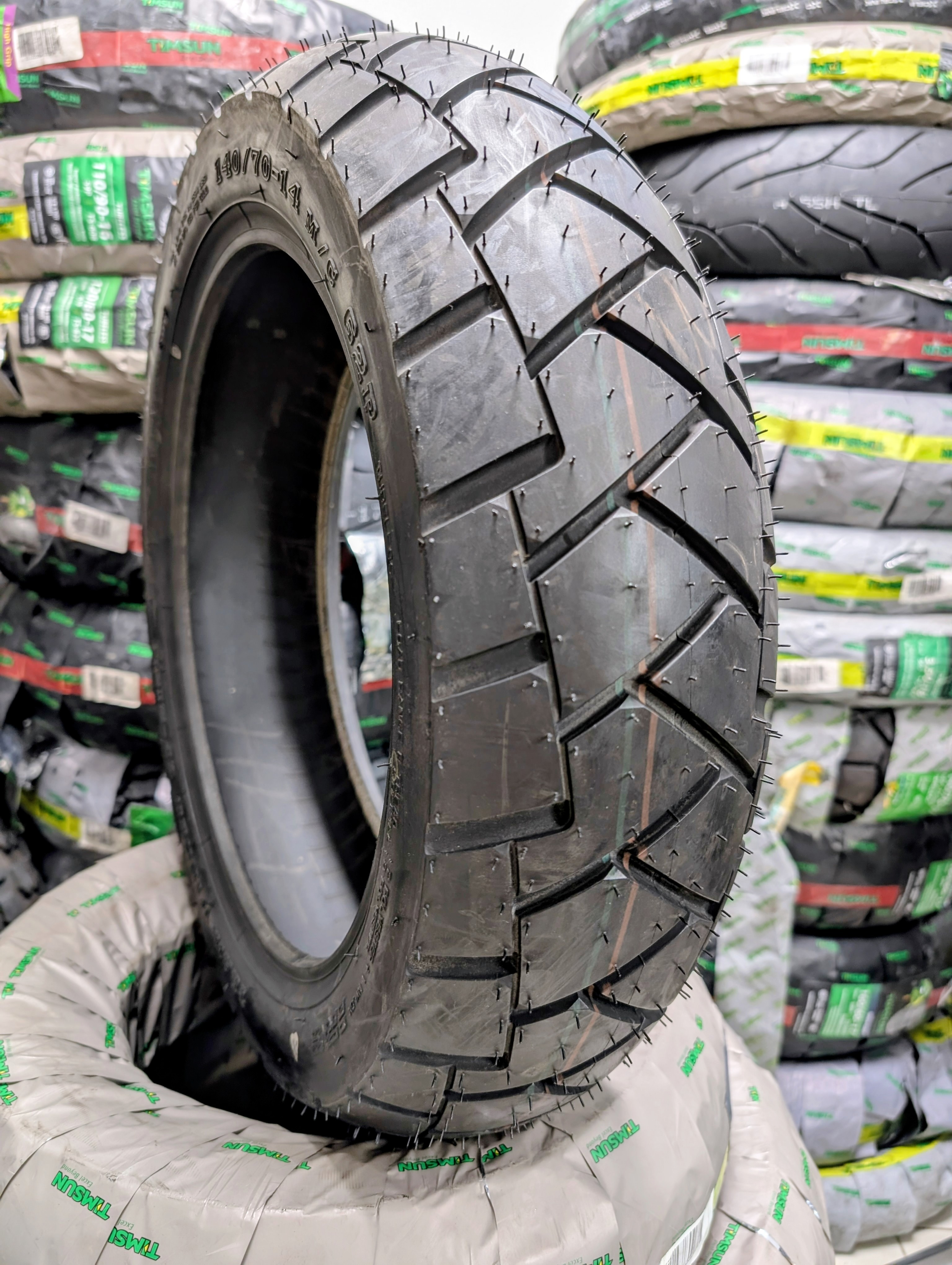 IRC 140/70-14 IRC Motorcycle Tyres buy online Sri Lanka